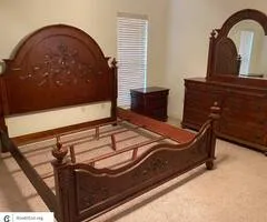 5 Piece King Bedroom Set